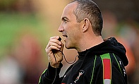 Conor O'Shea is not moved by Lawrence Dallaglio's critical comments