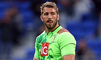 Harlequins' former England captain Chris Robshaw has agreed a new contract with the Aviva Premiership club