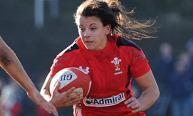 Sian Williams has been awarded elite athlete status by the Royal Air Force to play rugby professionally