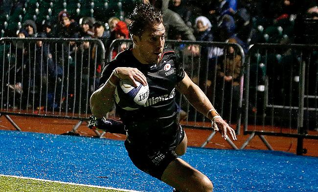 Chris Wyles scored two decisive tries for Saracens