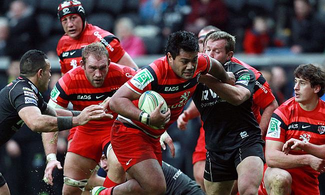Christopher Tolofua (centre) has also played for Toulouse in the past