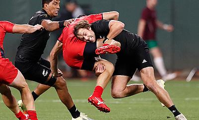 New Zealand captain Tim Mikkelson tackles against Russia on day one of the Rugby World Cup Sevens 2018 at AT&T Park in San Francisco