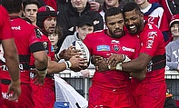 Bryan Habana (second right) is congratulated after scoring a late try for Toulon