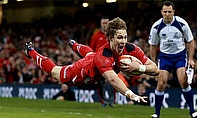 Liam Williams has a great game in the absence of Halfpenny
