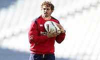 British and Irish Lions Leigh Halfpenny has signed a deal with Scarlets