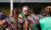 Swys de Bruin exit adds intrigue as South Africa and New Zealand chase England benchmark