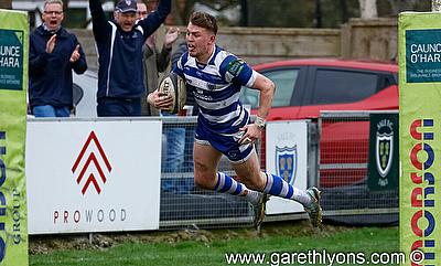 Title candidates don't put a foot wrong, Mose and DMP safe and Sedge return to third tier