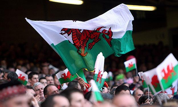 Welsh rugby chiefs are to present the country's four regional teams with a new agreement regarding the professional game in Wales