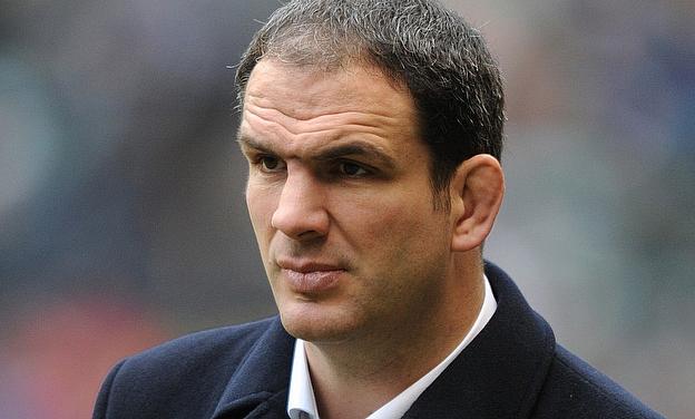 Martin Johnson does not believe the rules should be relaxed for players based in France