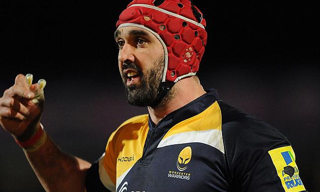Worcester's Wales international forward Jonathan Thomas has retired from rugby on medical advice