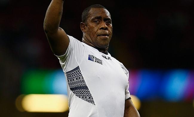 Manasa Saulo puts his hand up for Fiji