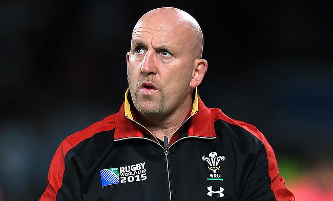Defence coach Shaun Edwards has backed under-fire Wales boss Rob Howley following the narrow 33-30 victory over Japan.