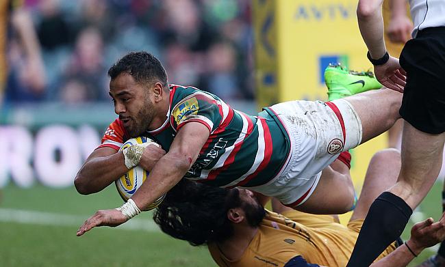 Leicesters Telusa Veainu scores a try during the Aviva Premiership match at Welford Road