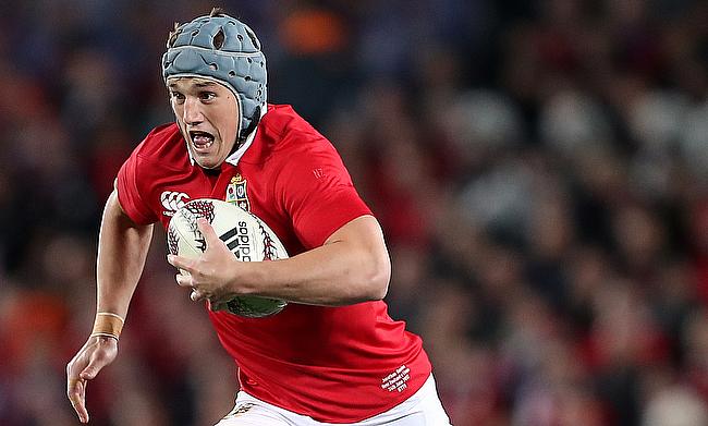 Jonathan Davies is delighted `by Leigh Halfpenny's move to Scarlets