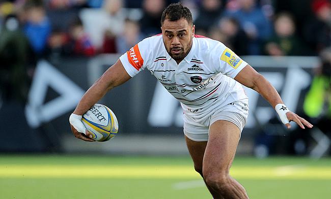 Telusa Veainu has signed a new deal with Leicester