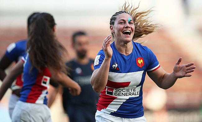 France's Chloe Pelle celebrates the win over New Zealand on day one of the HSBC World Rugby Women's Sevens Series in Kitakyushu
