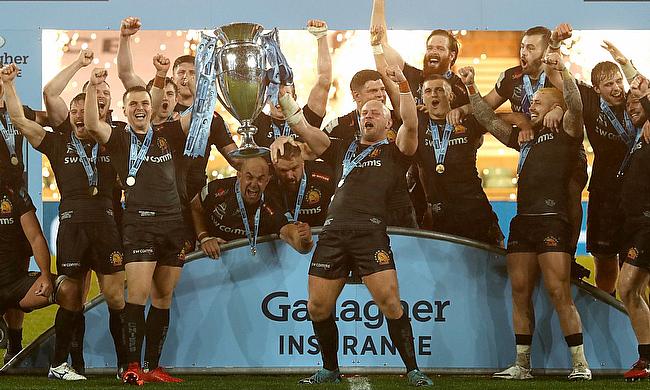 Exeter Chiefs lifting the 19/20 Premiership Title