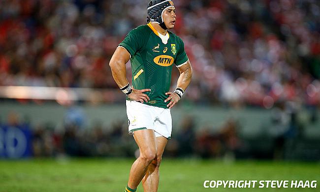 Cheslin Kolbe landed on his head after a collision with Antonie Dupont