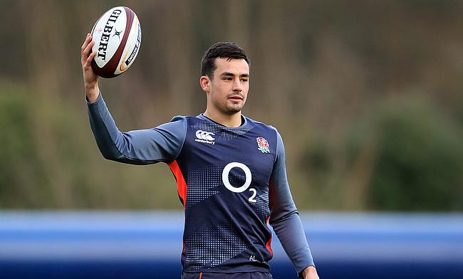 Sale Sharks agree two-year deal to sign Saracens centre Alex Lozowski.